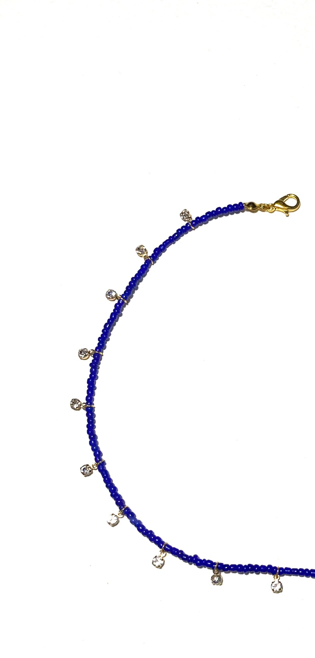 موج، سلسال يومي أزرق، لعاشقات الأناقة والتميز