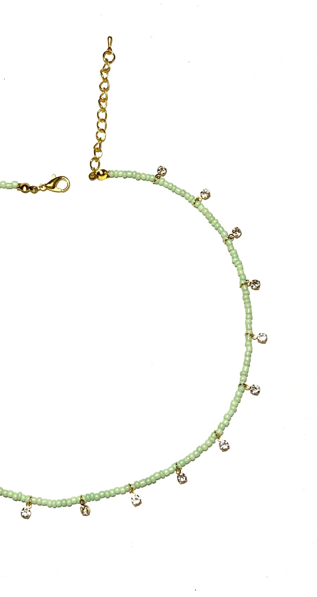 بلوم، سلسال ناعم بالون الأخضر الرقيق، لحضور أنثوي هادئ