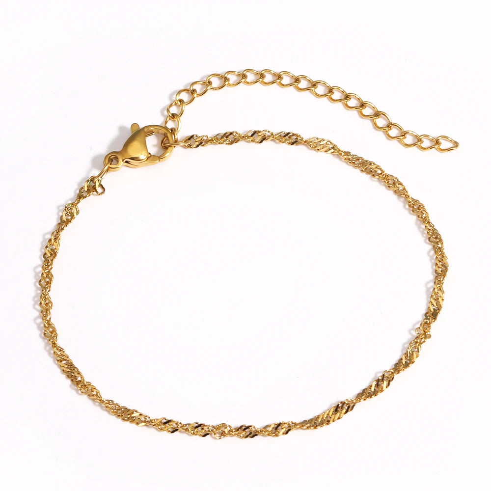 سوار في تصاميم سلاسل فاخرة متعددة، مطلي بالذهب عيار ١٨ قيراط، مقاوم للصدى والماء، مجوهرات فاخرة